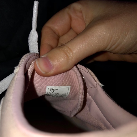 Light pink low-top vans - Picture 4 of 4